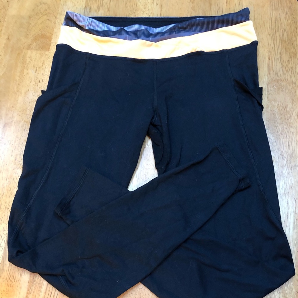 Black workout leggings with pockets